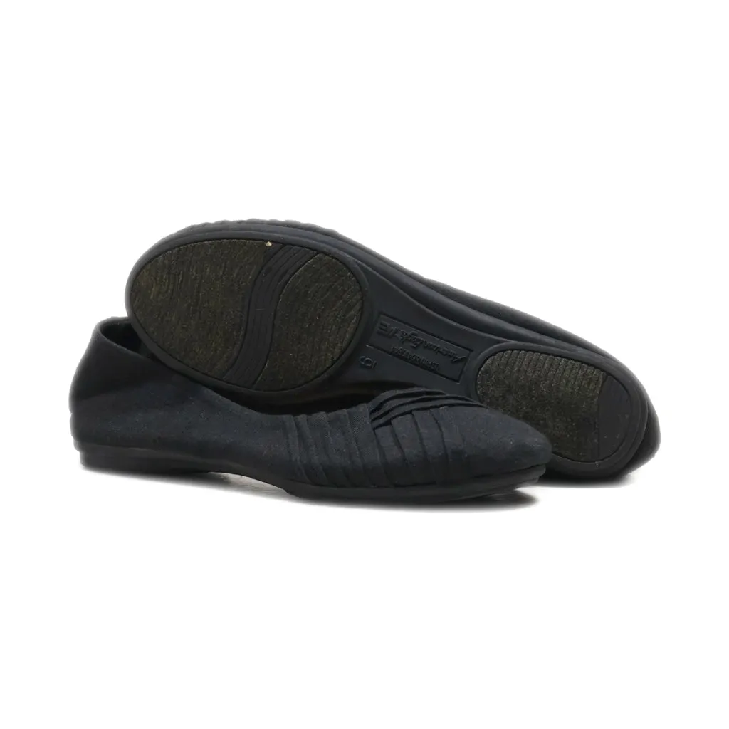 American Eagle Ballerinas Suede Black Colour For Women