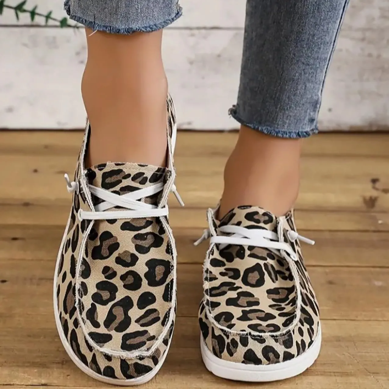 Canvas Sneakers for Women Slip-Ons Flats Ladies Loafers Men Comfort Lace Up Loafers Shoes Foam Flat Shoes Lace-Up Slip On Women Comfortable Print Sneakers
