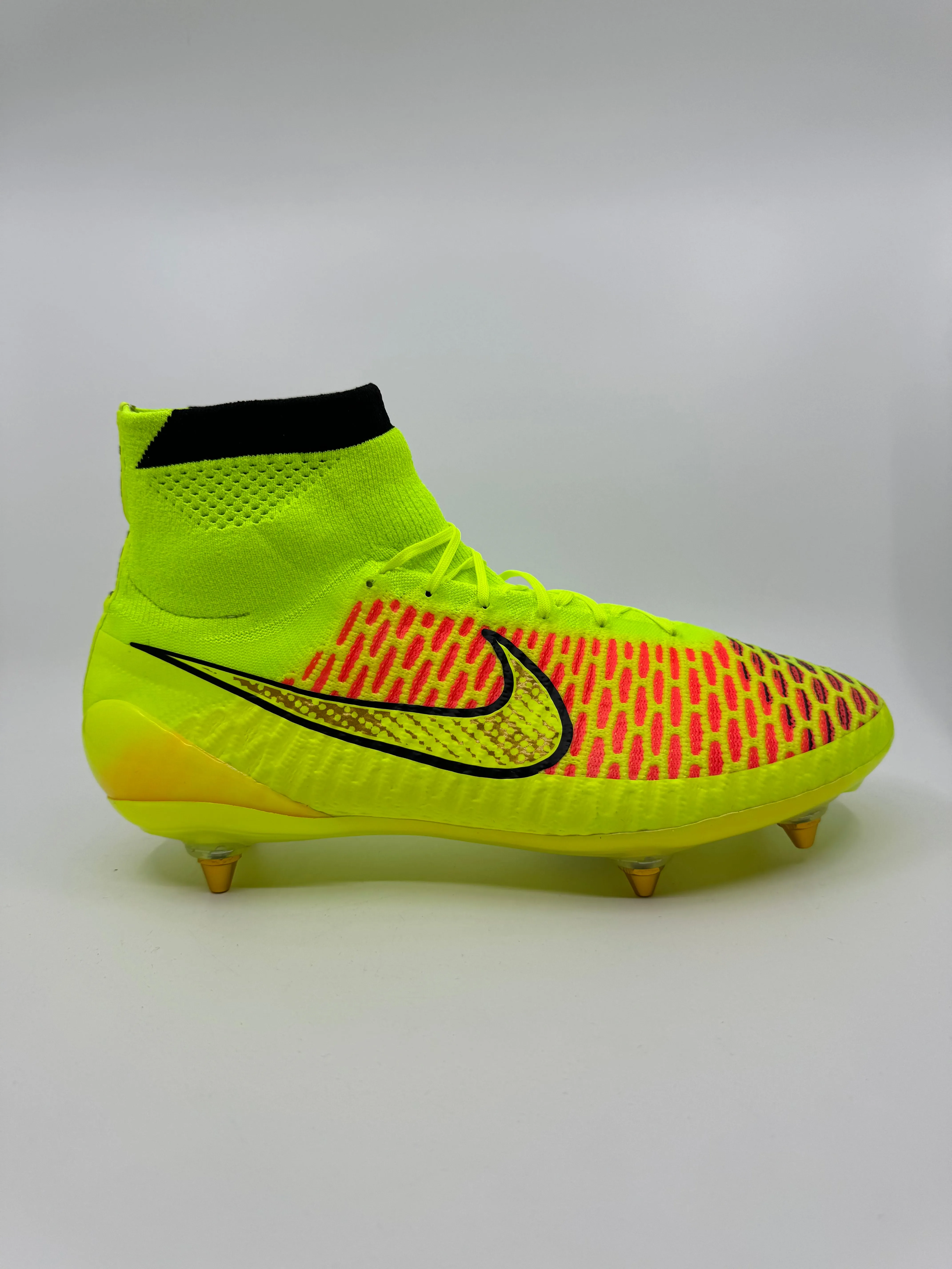 Nike Magsita Obra 1 - Size 42
