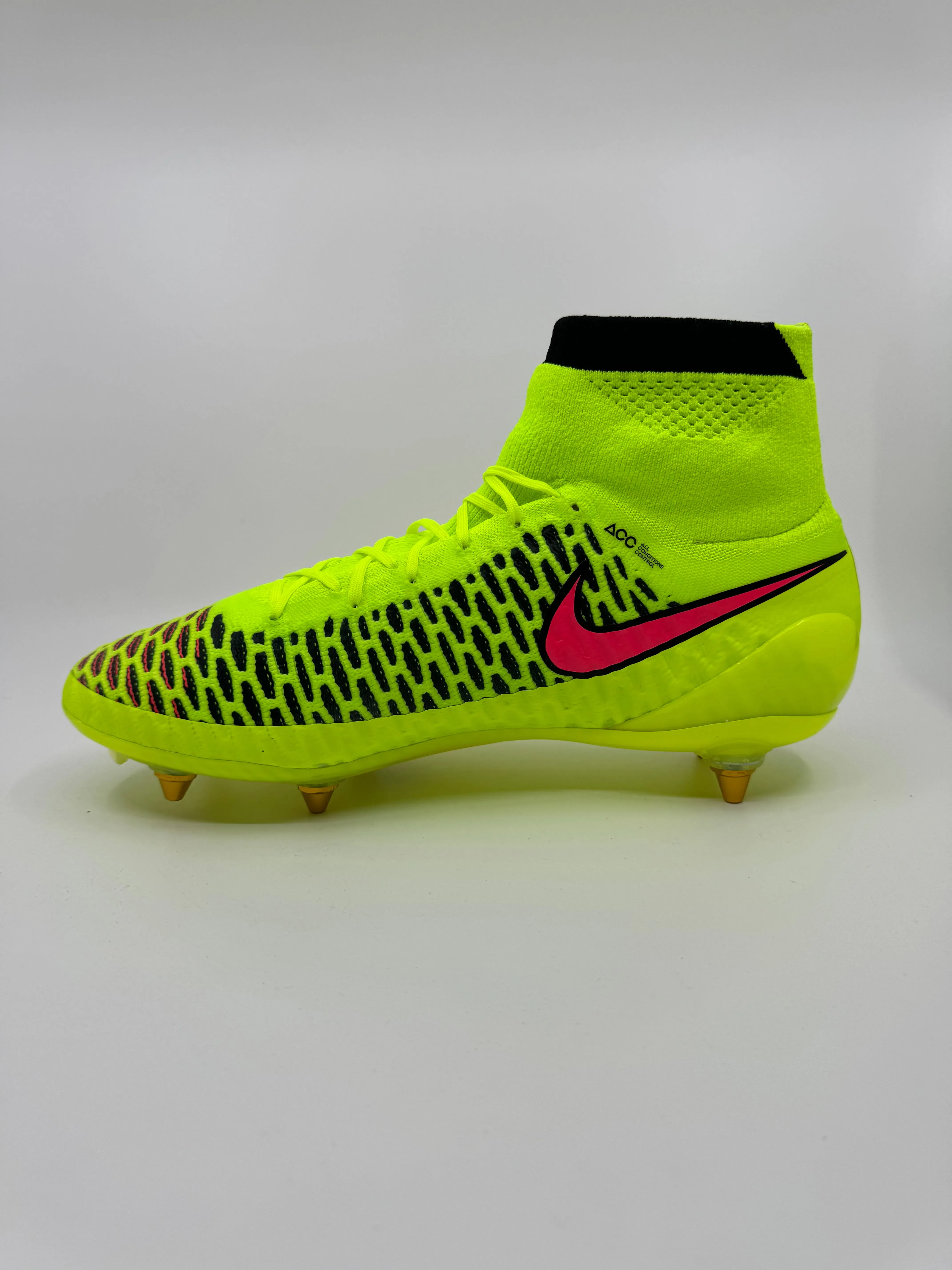 Nike Magsita Obra 1 - Size 42