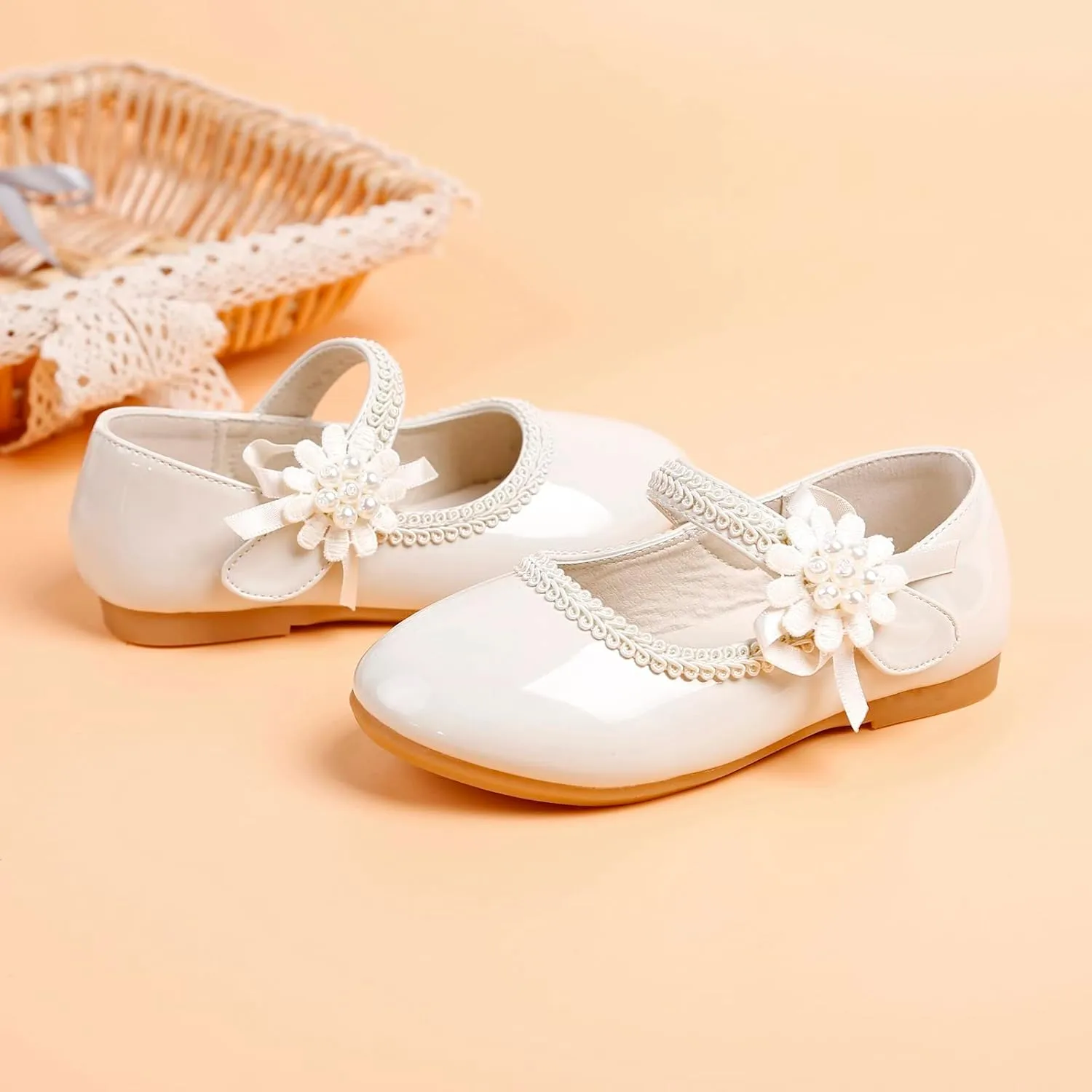 Teen Girls' Small Leather Shoes Single Loafers Flat Floral 𝐄mbellished Ribbed Adjustable Strap Dress Shoes