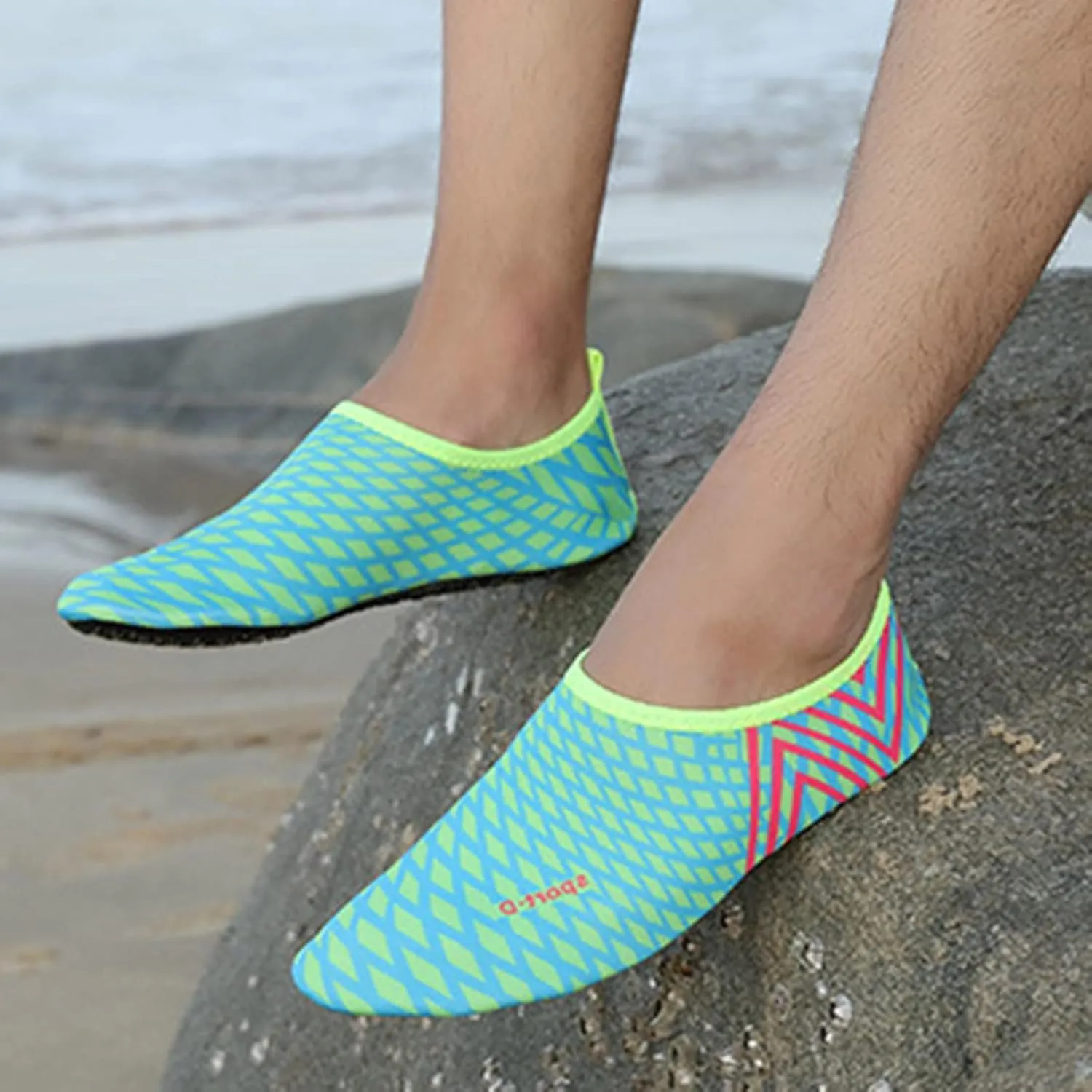Water Shoes for Women Men Quick Dry Barefoot Swim Beach Pool Aqua Socks Non Slip Outdoor Hiking Surf Kayaking Yoga Sports Shoes