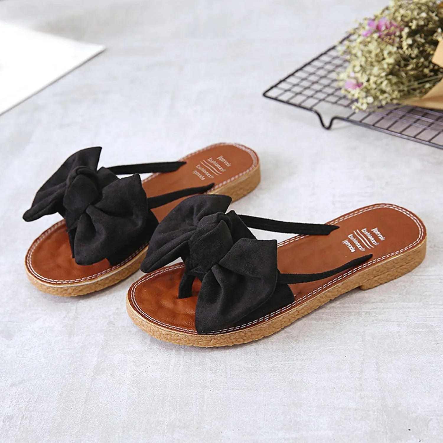 Womens Slip On Flip Flops Ring Toe Strappy Summer Gladiator Flat Sandals 2025 Trendy