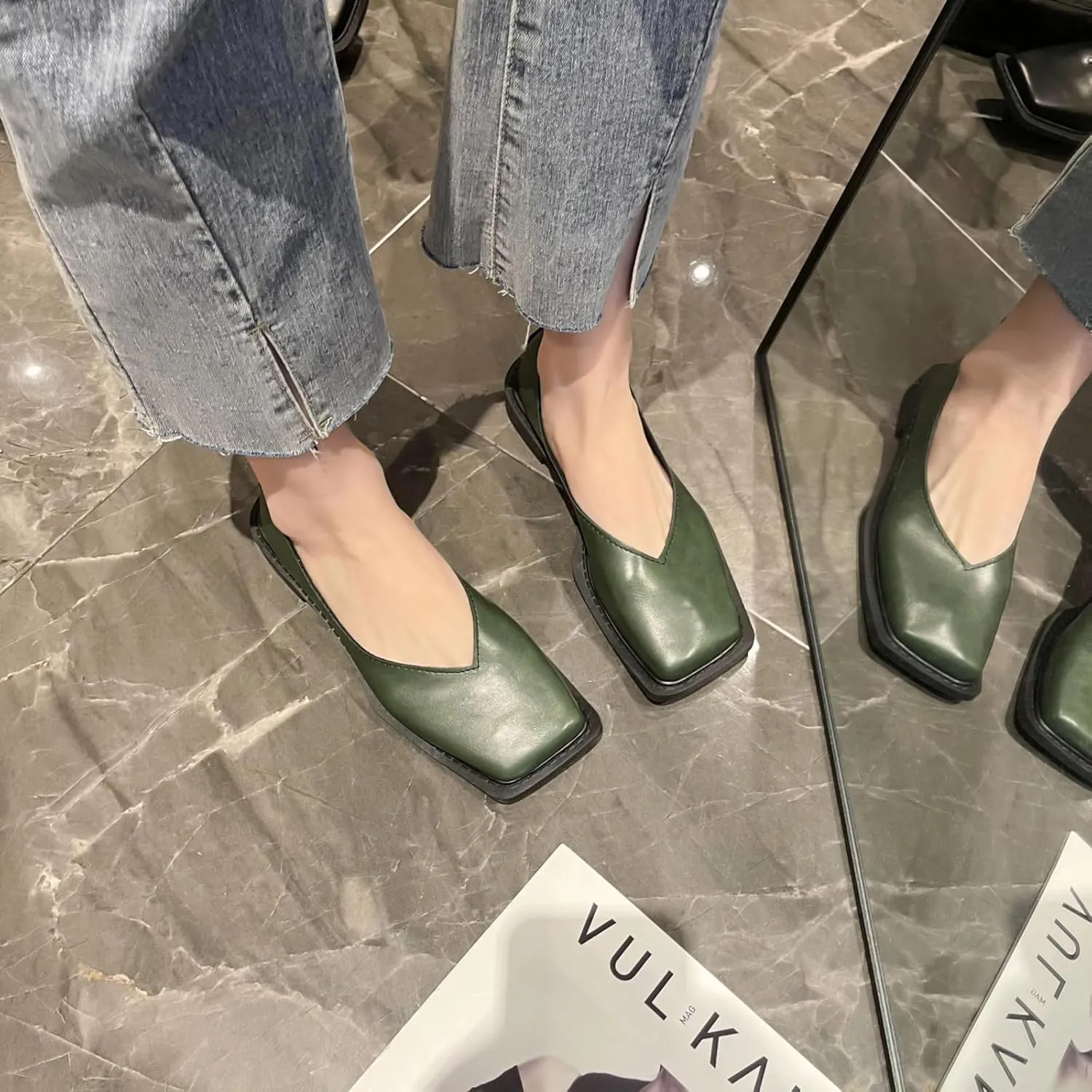Women's Slip On Square Toe Flat Mary Jane Shoes Comfortable Leather Non-Slip Soft Sole Loafers Outdoor Lightweight Casual Ballet Flat Shoes